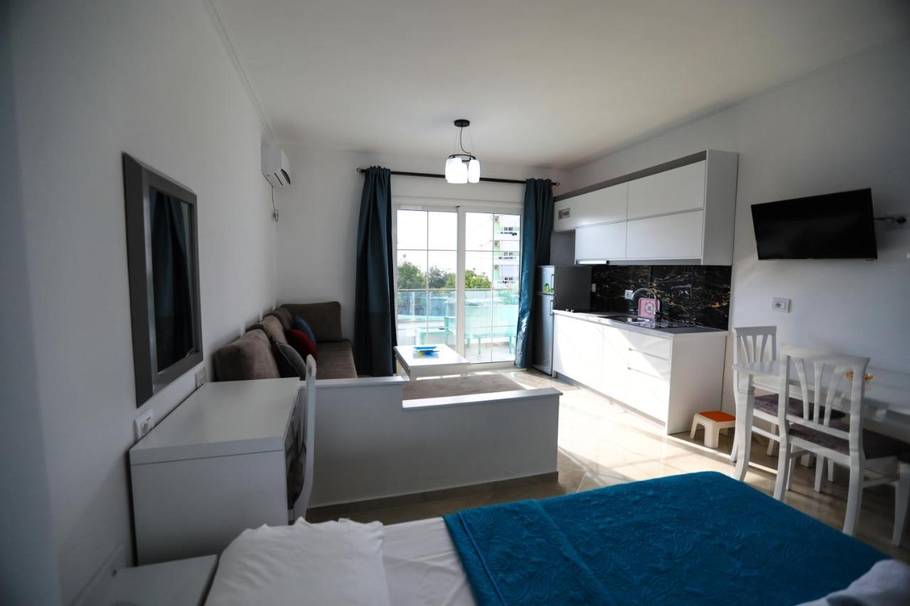 Vila Enxhi Ksamil Exterior foto