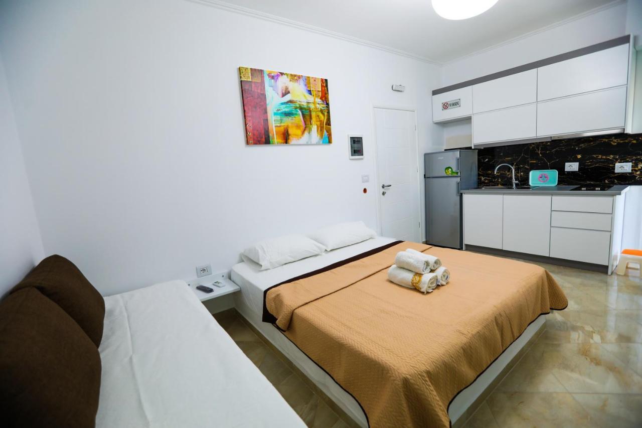 Vila Enxhi Ksamil Exterior foto
